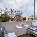Jan 2+2 With Balcony *